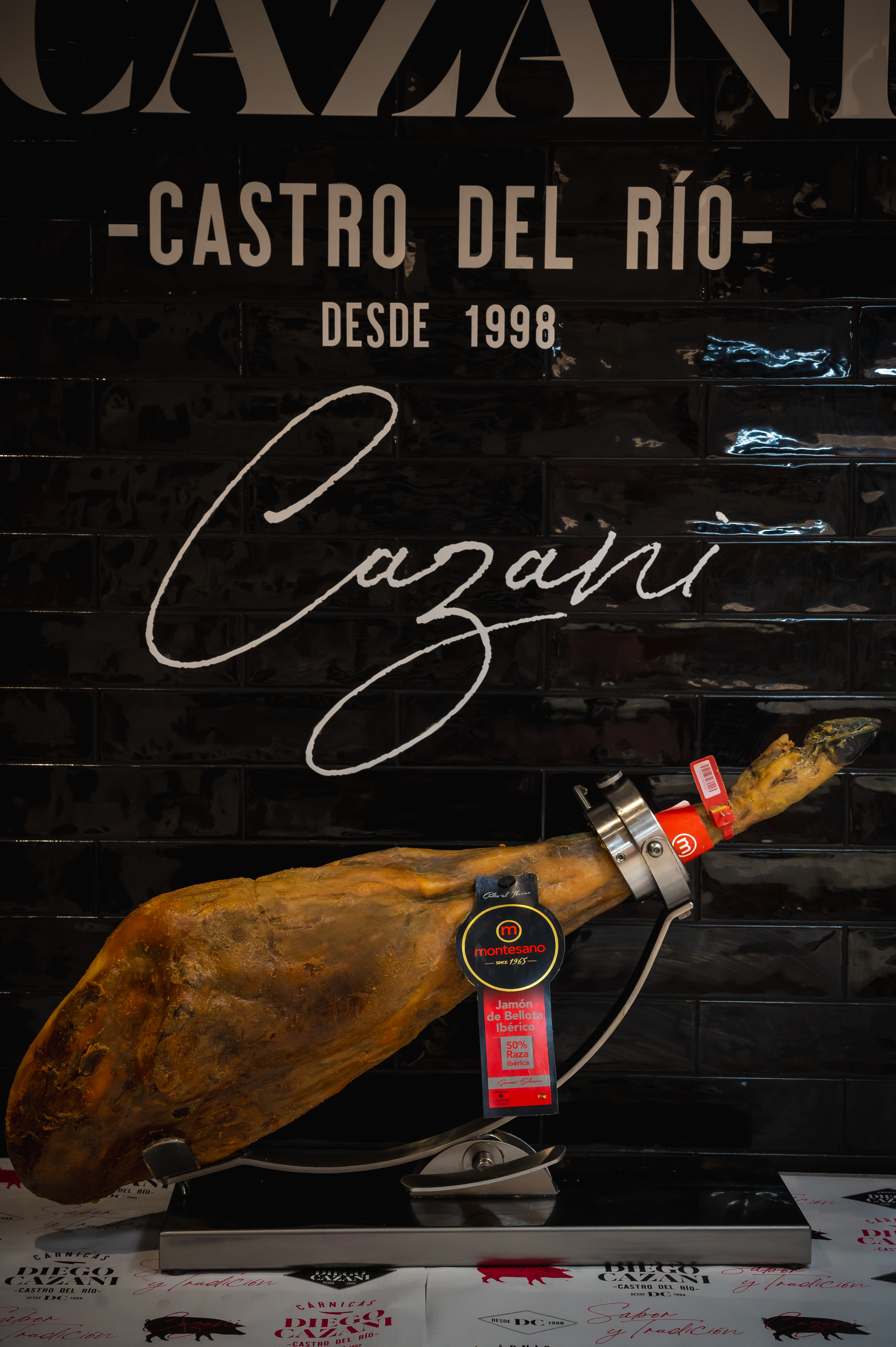 Jamón Ibérico de Bellota 50% "MONTESANO"
